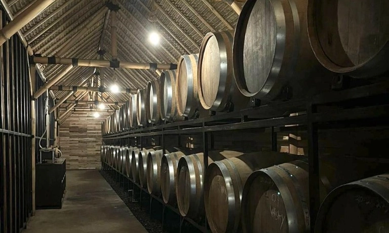 <p id="isPasted">Gandeng Naoyoshi, STRK Buka Pasar Minuman Beralkohol Premium Di Jepang</p>