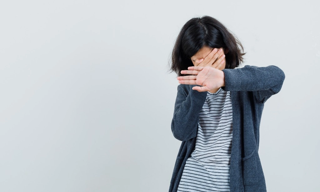 <p id="isPasted">Ini Dampak Kesehatan Mental Korban <em>Grooming</em> dan Cara Menanganinya</p>