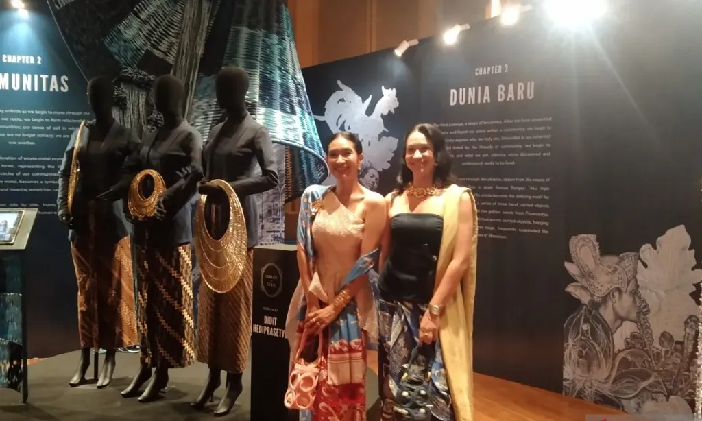 <p id="isPasted">Happy Salma Promosikan Pesona Budaya Lewat Koleksi Perhiasan</p>