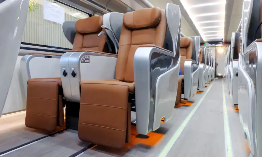 <p id="isPasted">Minta PMN Untuk INKA, Erick: Pesanan Kereta Menumpuk</p>