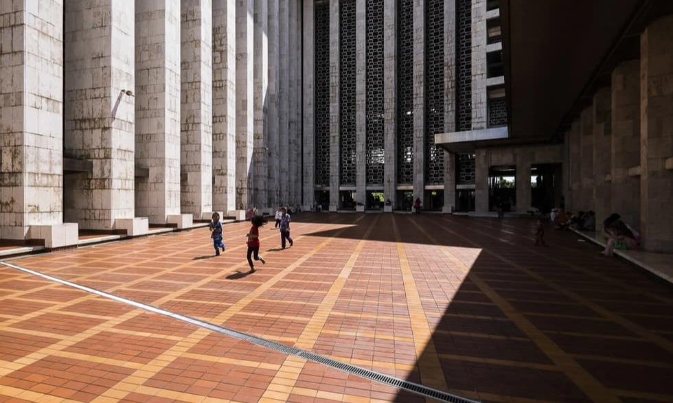 <p>Ada 49 Masjid Ramah Anak di Jakarta</p>