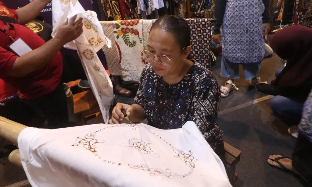 <p>Terbitkan POJK 19/2025, OJK Perluas Akses Pembiayaan UMKM</p>