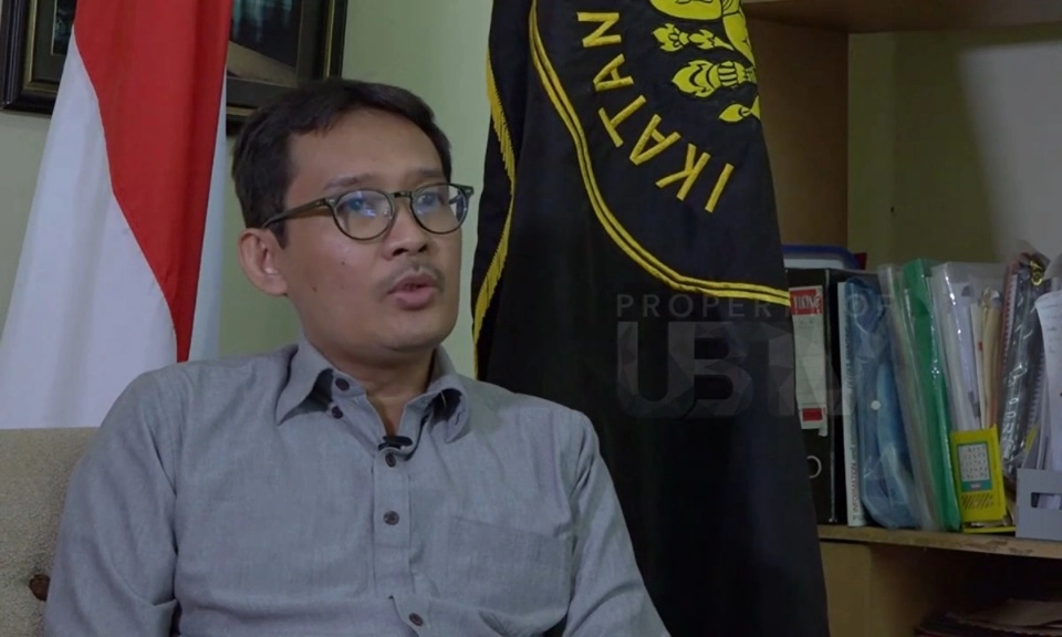 <p>Prabowo Angkat Ekonom Brawijaya Jadi Sekjen Kementerian ESDM</p>