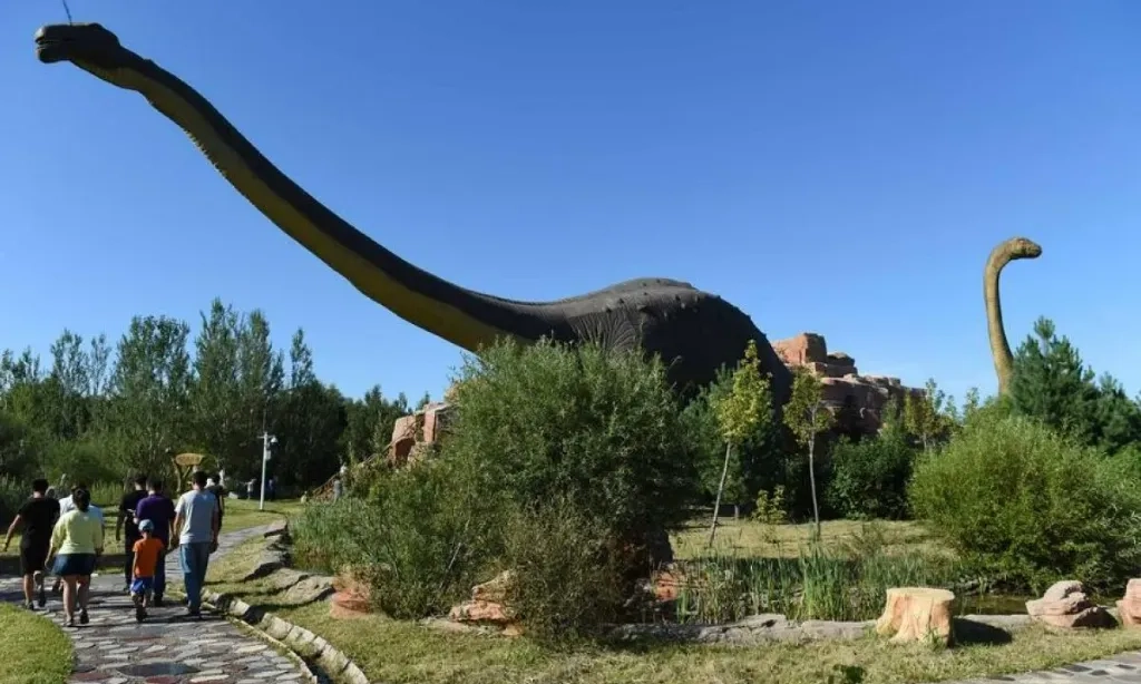 <p>Kampung Halaman Dinosaurus Jiayin Jadi Pusat Penelitian Fosil</p>