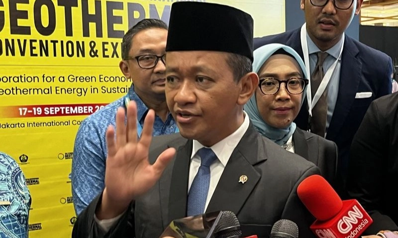 <p id="isPasted">Kulik Peluang Divestasi Saham, Bahlil Akan Temui Freeport McMoRan</p>