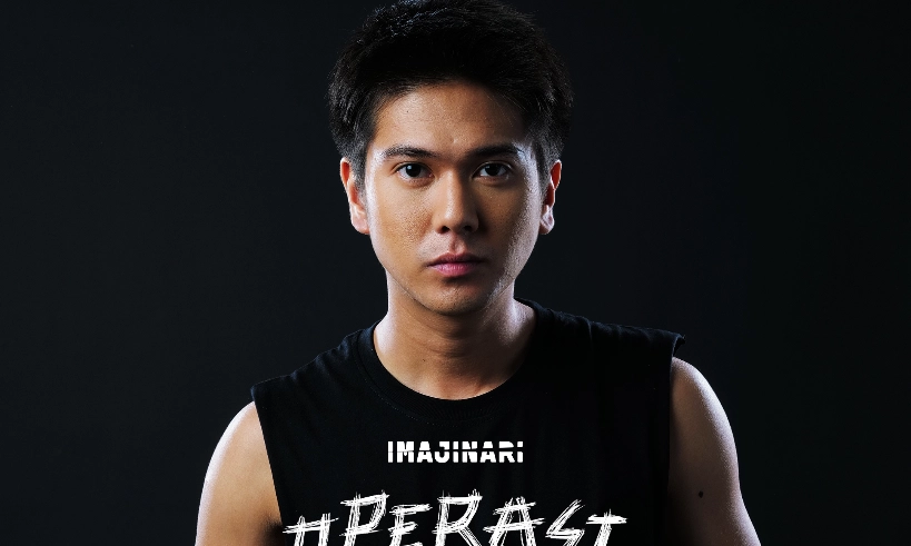 <p id="isPasted">Iqbaal Ramadhan Jadi Copet Konser Di Film <em>Operasi Pesta Pora</em></p>