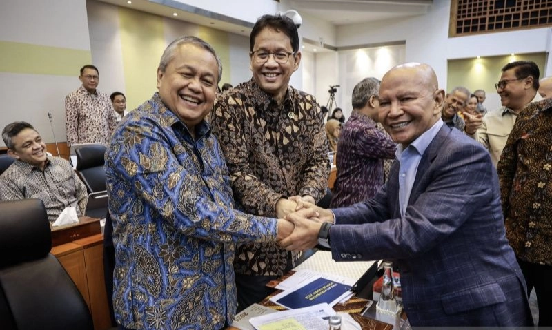 <p id="isPasted">Defisit RAPBN 2026 Melebar, Kata Ekonom: Berisiko Tapi Bisa Dimaklumi</p>