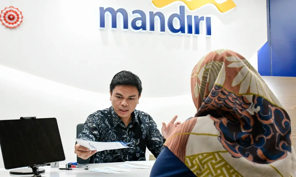 <p id="isPasted">Pembiayaan Berkelanjutan Bank Mandiri Capai Rp304,5 T Di Kuartal II/2025</p>