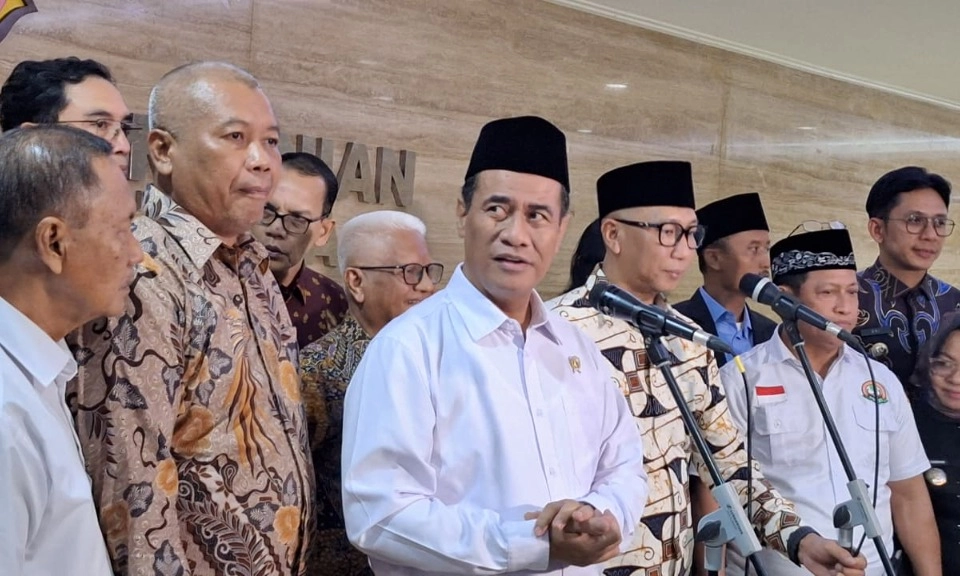 <p>Kementan <em>Jembreng</em> 3 Bantuan Buat Petani Tebu</p>