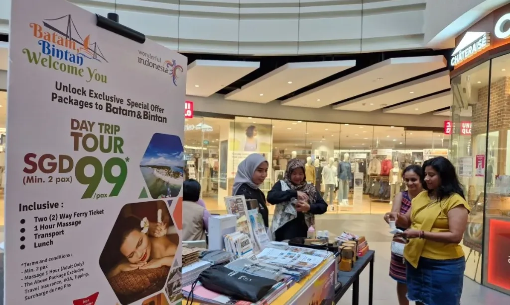 <p id="isPasted">BBWY II Ajang Mempromosikan Pesona Wisata Kepulauan Riau</p>