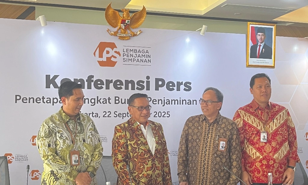 <p id="isPasted">Bos LPS Sampaikan Pesan Untuk Pimpinan Baru</p>