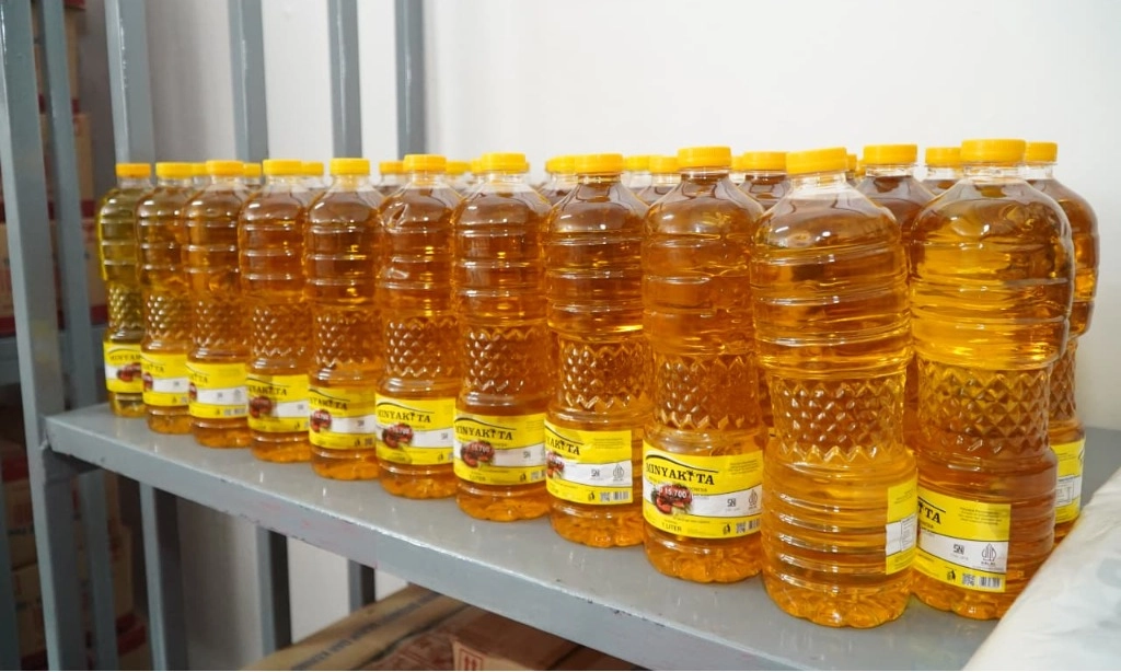 <p>Bapanas: Anggaran Bantuan Beras-MinyaKita Oktober-November Rp6,5 T</p>