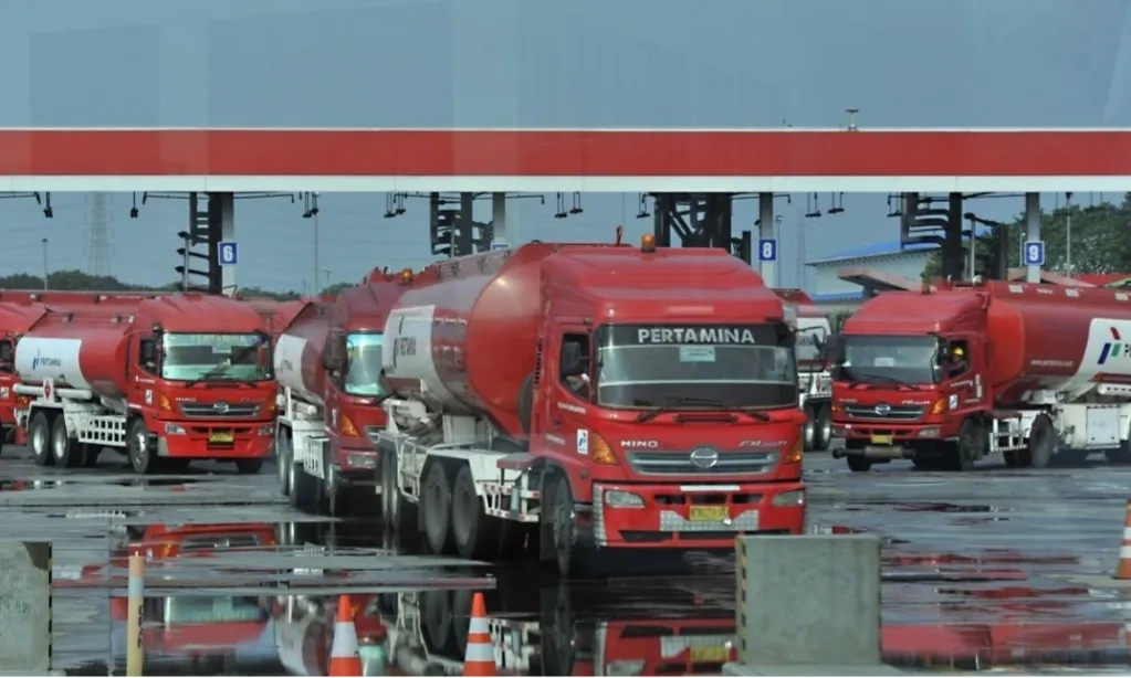<p>Kolaborasi Pertamina-Swasta Dimulai, Kargo BBM Mentah Tiba Hari Ini</p>