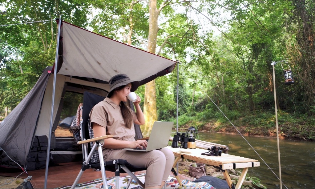 <p>Manfaat Berkemah Bersama Anak</p>