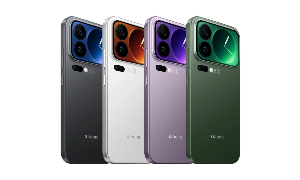 <p>Xiaomi 17 Pro, <em>Smartphone&nbsp;</em>Dengan Layar Di Bagian Bodi Belakang</p>