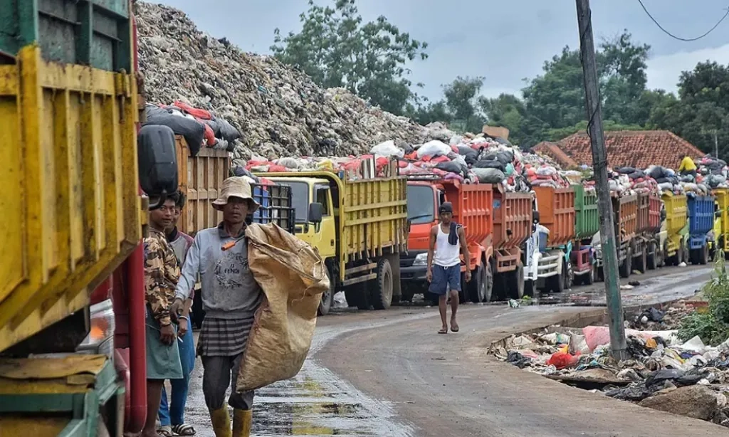 <p>Wamen LH: Bogor-Bekasi Seriusi Bangun PLTSa</p>