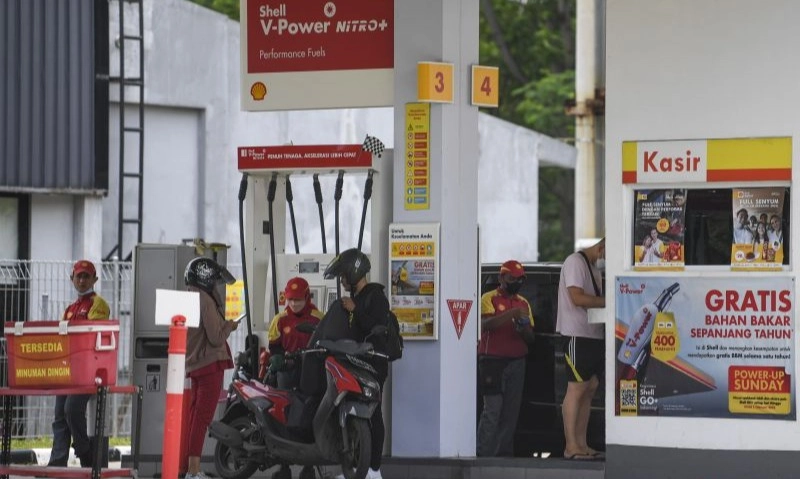 <p>Harga BBM Shell, Vivo, BP Naik 1 Oktober, Pertamina Hanya Dex Series</p>