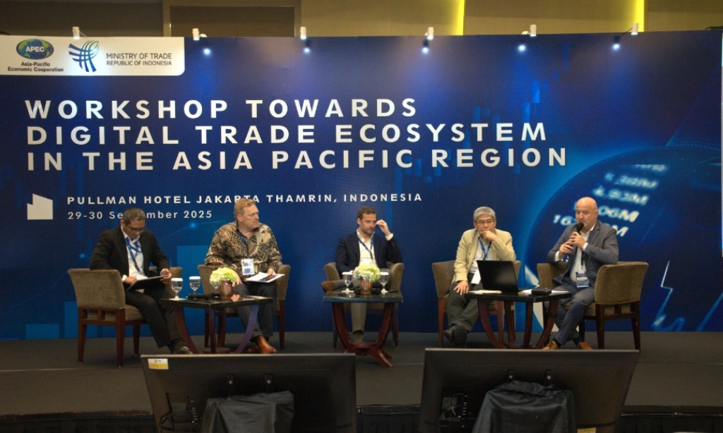 <p id="isPasted">Ekosistem Perdagangan Digital Jadi Kunci Utama APEC</p>