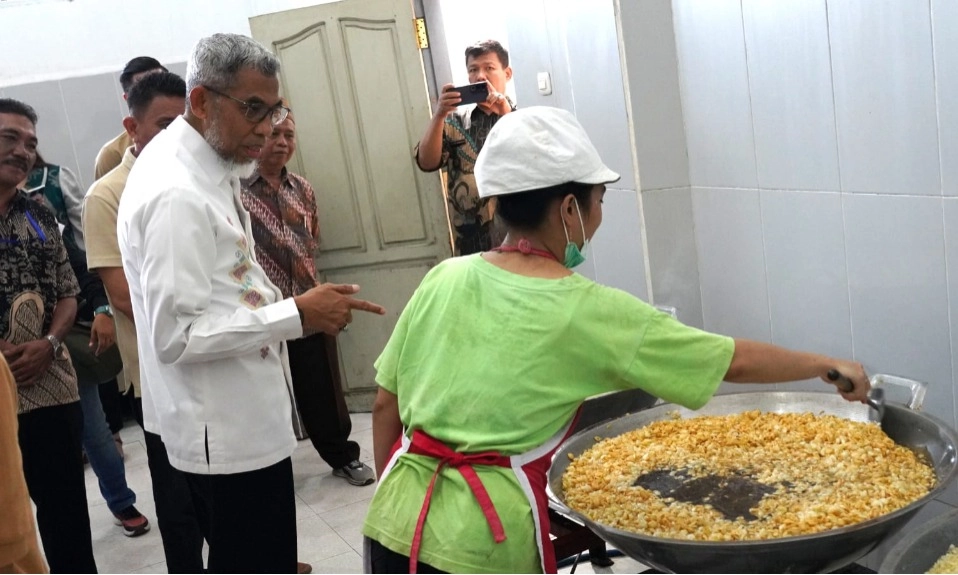 <p id="isPasted">Bawang Goreng Palu, Aroma Gurih Indikasi Geografis Sulawesi Tengah</p>