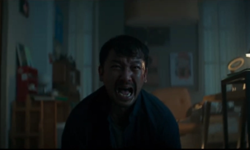 <p>Trailer <em>Legenda Kelam Malin Kundang,</em> Rio Dewanto Menyibak Kelam Ingatan</p>