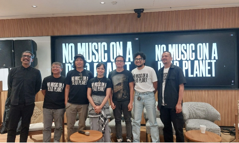 <p id="isPasted">Kunto Aji Hingga Sukatani Bicara Krisis Iklim Lewat <em>Sonic/Panic Vol. 3</em></p>