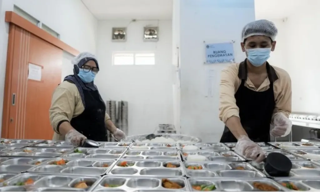 <p>CELIOS: MBG Picu Kenaikan Harga Pangan, Pemerintah Harus Hitung Ulang NK</p>