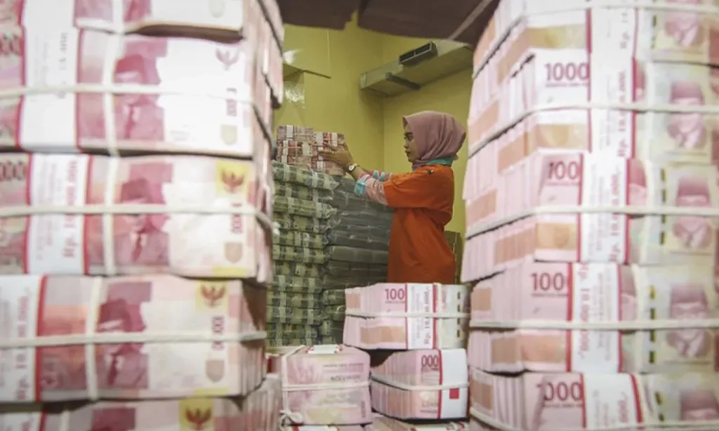 <p id="isPasted">Kemenkeu Minta Pemda Segera Cairkan Dana <em>Nganggur</em> di Bank Rp233 T</p>