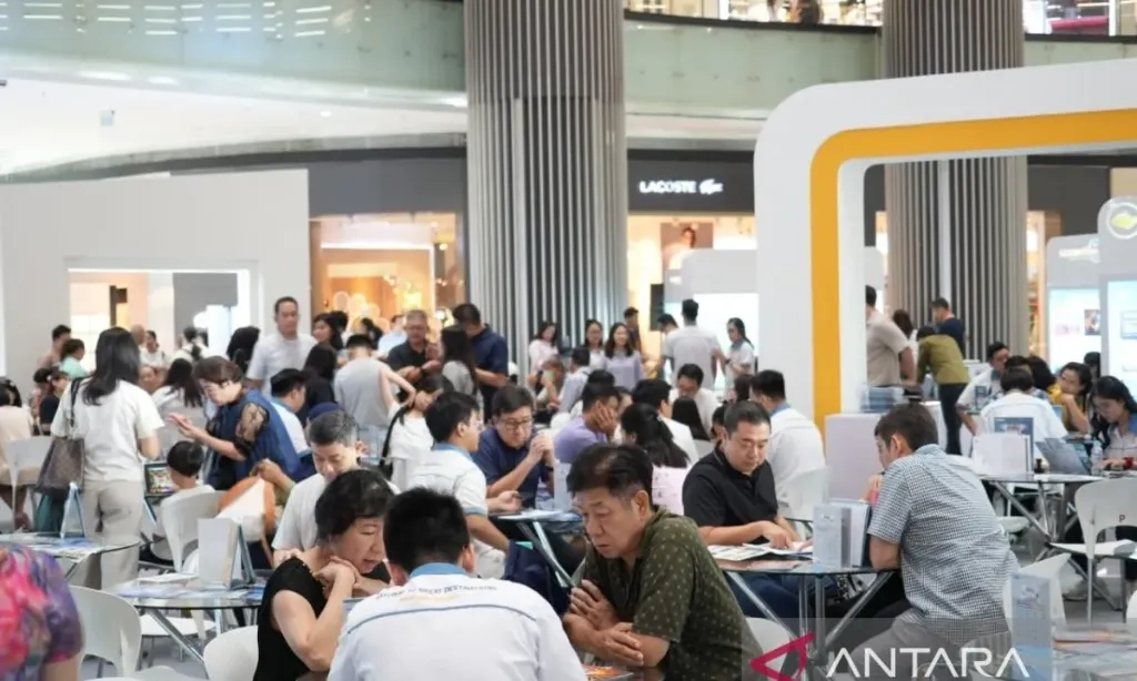 <p dir="ltr" id="isPasted">Tren Bergeser, Wisatawan Kini Mencari Pengalaman Wisata Otentik Dan Sehat</p>