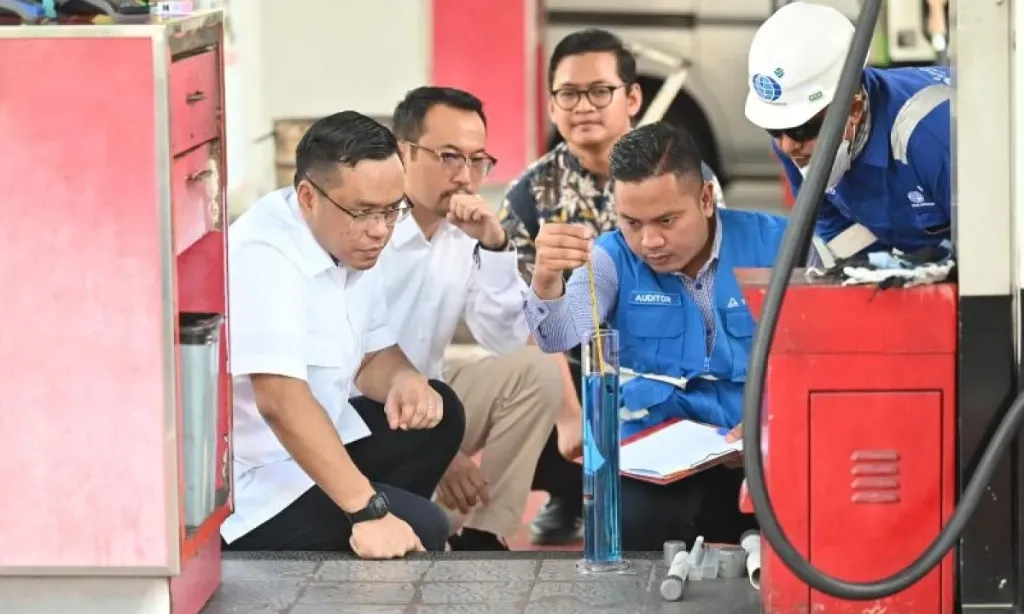 <p>Penasaran Uji Bensin Racikan Kilang Pertamina? Lemigas Kasih Hasilnya!</p>