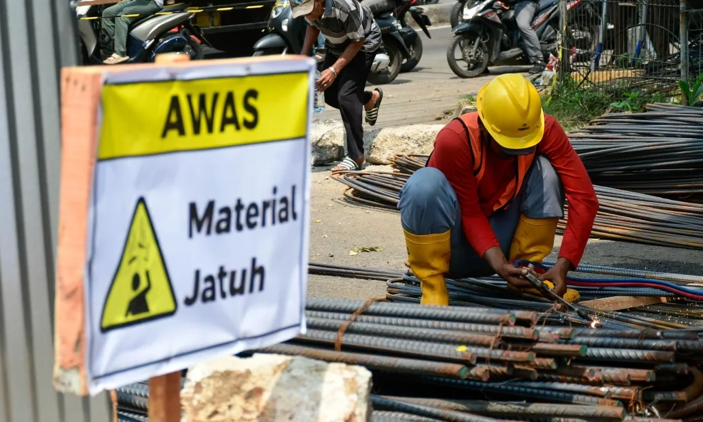 <p>Rp1.400 T! Airlangga Klaim Realisasi Investasi Kuartal III Tembus Target</p>