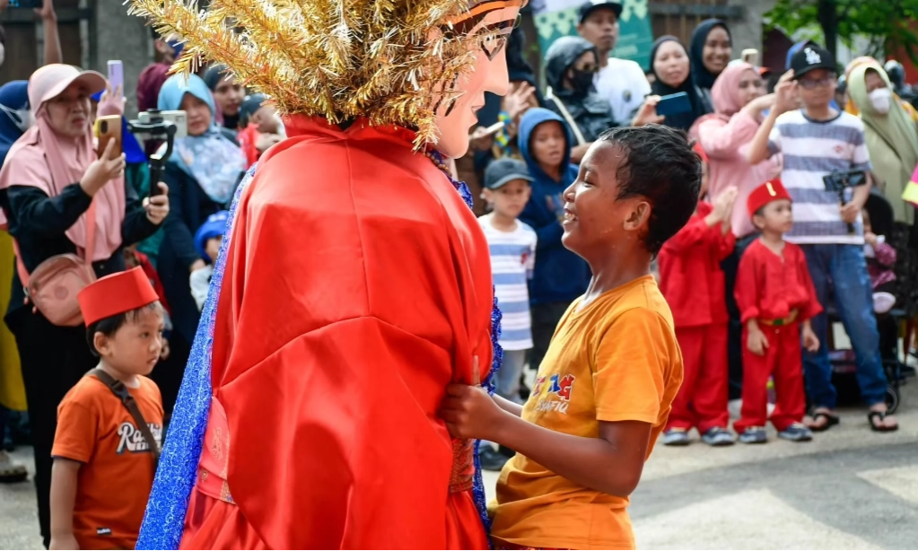 <p>Upaya Jakarta Menjadi Kota Global Dengan Seni Ruang Publik</p>