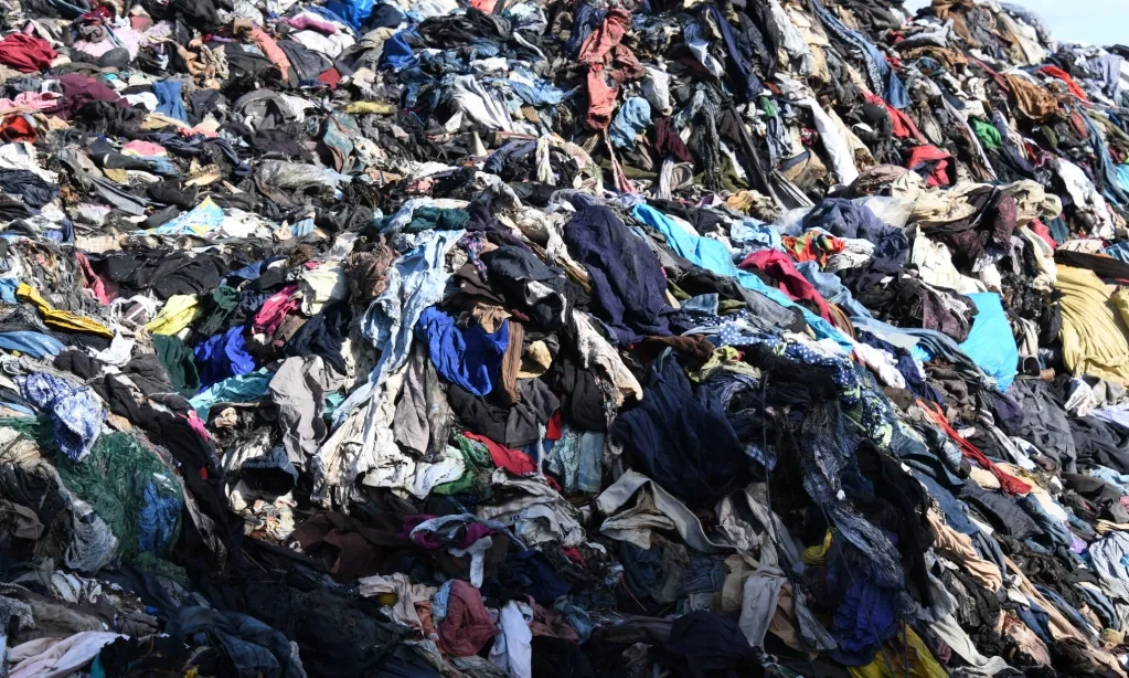 <p>KLH Ingatkan Pemda Tak Fokus Retribusi Sampah</p>