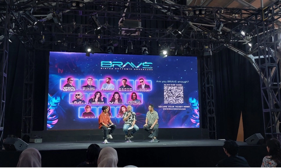 <p id="isPasted">Mempromosikan Pesona Pulau Bintan Lewat Pesta Musik Elektronik</p>