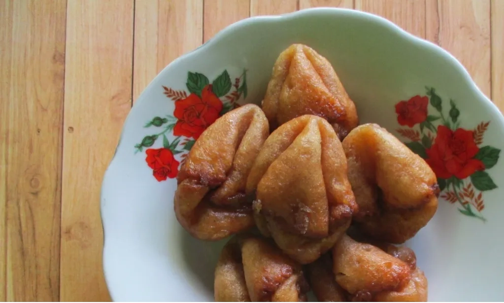 <p id="isPasted">Asal-usul Kue Adrem Alias Kontol Kejepit Yang Jadi Warisan Budaya Takbenda</p>