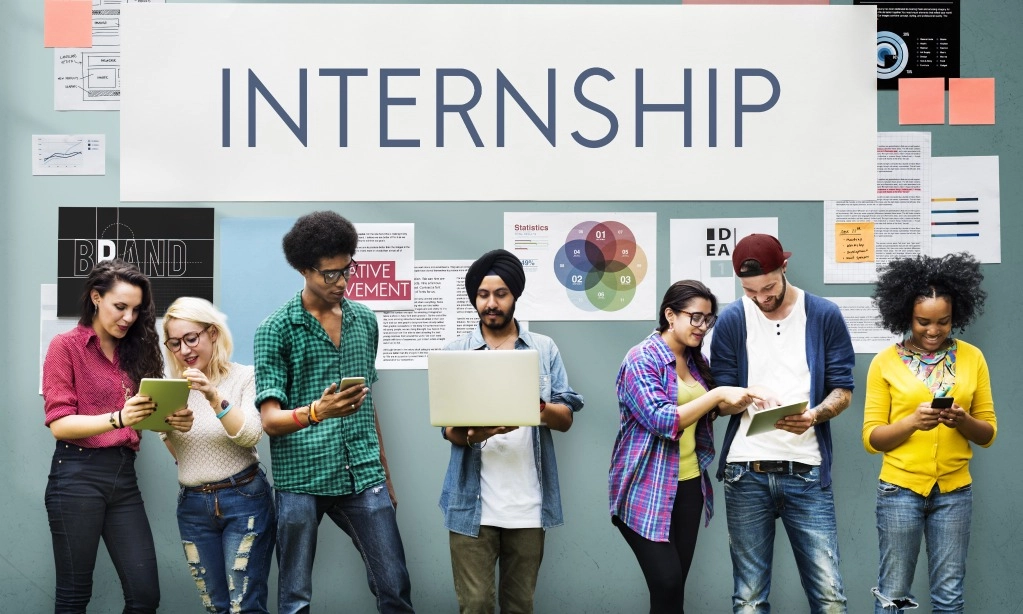 <p id="isPasted">Tinggi Peminat, Kuota Magang Berbayar Bakal Ditambah Jadi 100 Ribu Peserta</p>