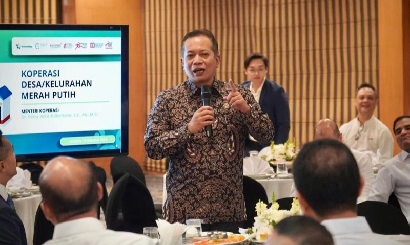 <p id="isPasted">Gandeng Kadin, Menkop Ingin Kopdes Merah Putih Kejar Ketertinggalan BUMN Dan Swasta</p>