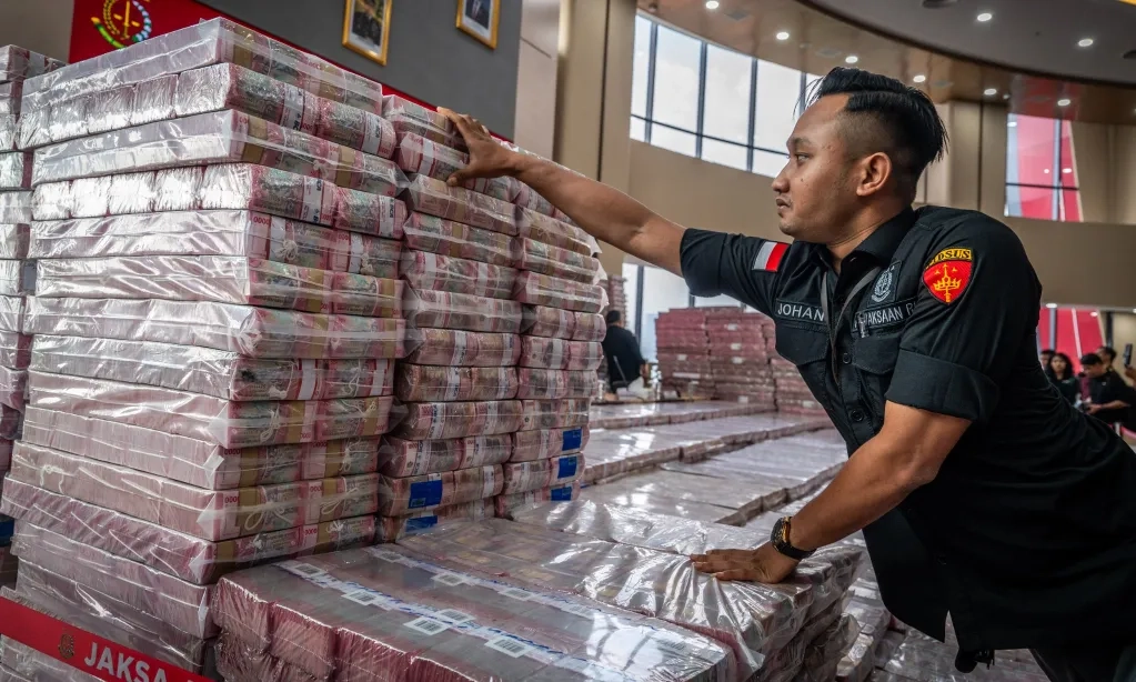 <p>Kejagung Terima Pengembalian Uang Korupsi Chromebook</p>