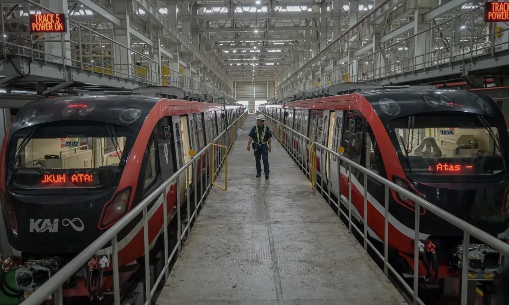 <p>Pemprov Jakarta Segera Buka Jalur LRT Hingga Pasar Baru</p>