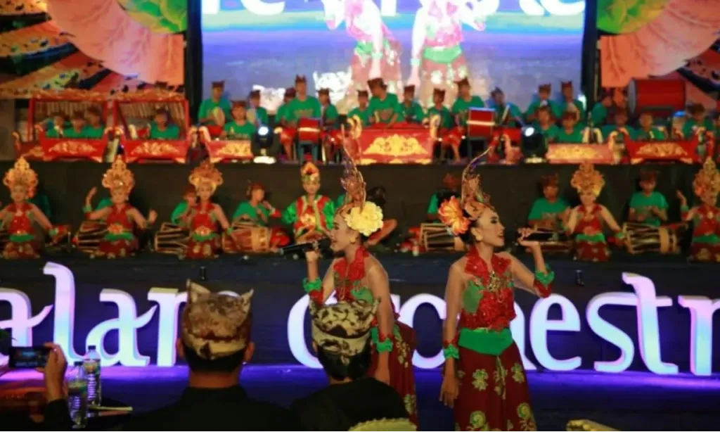 <p id="isPasted">Event Musik Etnik Bisa Jadi Promosi Wisata Daerah</p>