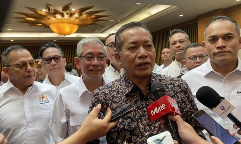 <p>Menkop Finalisasi Inpres, Kopdes Gudang-Gerai Merah Putih Dibangun 15 Oktober</p>