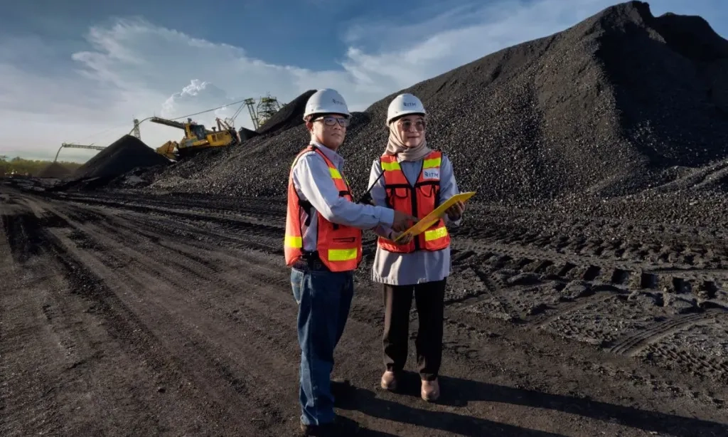 <p>Aspebindo Desak 175 Perusahaan Tambang Segera Bayar Jaminan Reklamasi!</p>