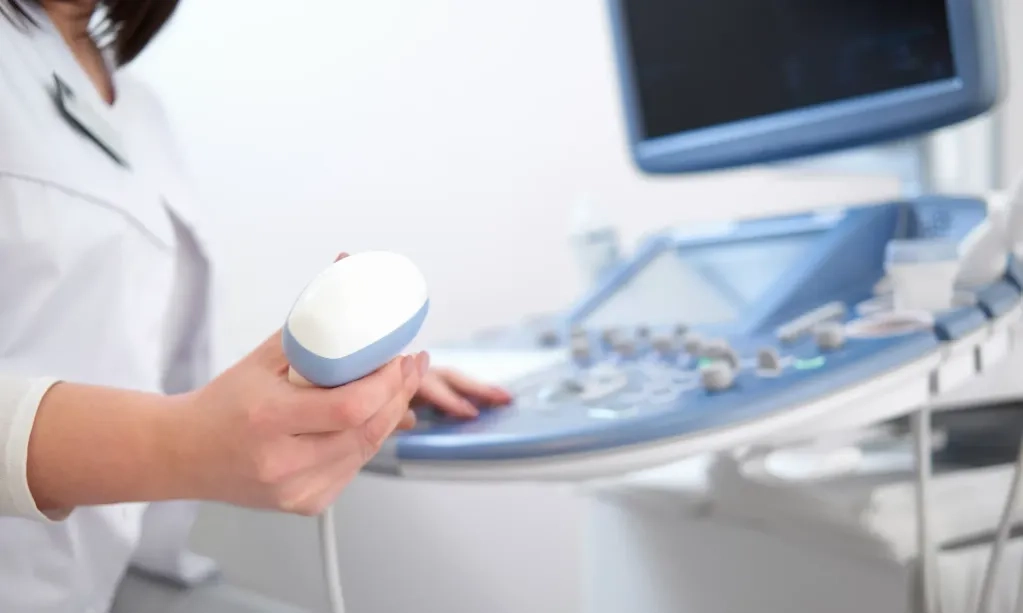 <p><em>Robotic Skin Sparing Mastectomy</em>, Bedah Robot Untuk Pasien Kanker Payudara</p>