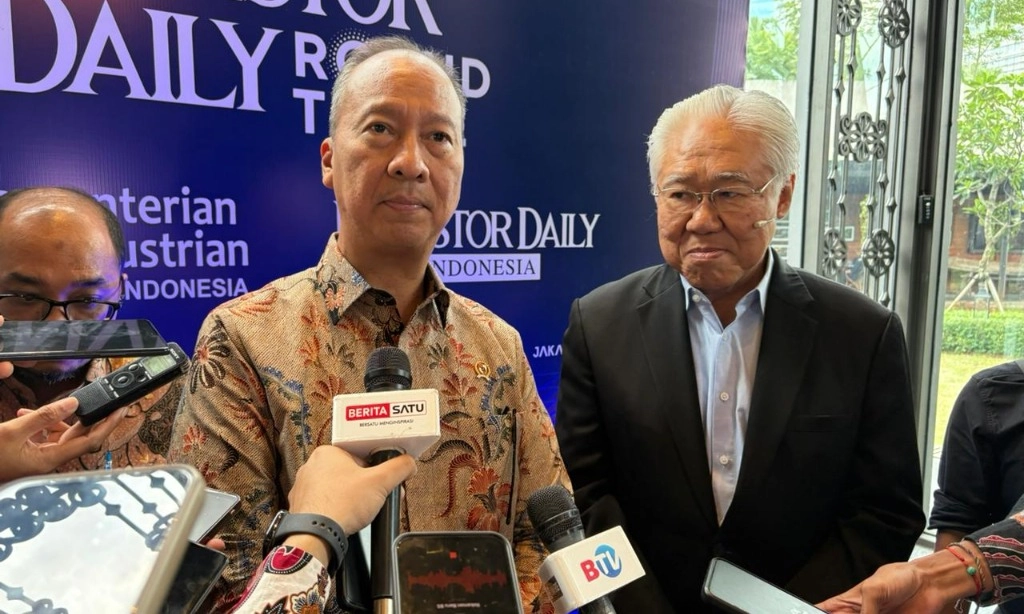 <p id="isPasted">Kendaraan Di Kawasan Pertambangan Harus Sesuai Standar Euro 4</p>