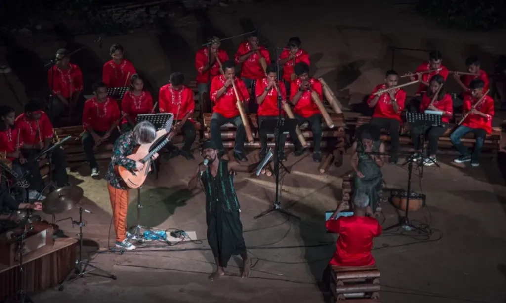 <p>AMI 2025 Diwarnai Nominasi Dari Musisi Indonesia Timur</p>