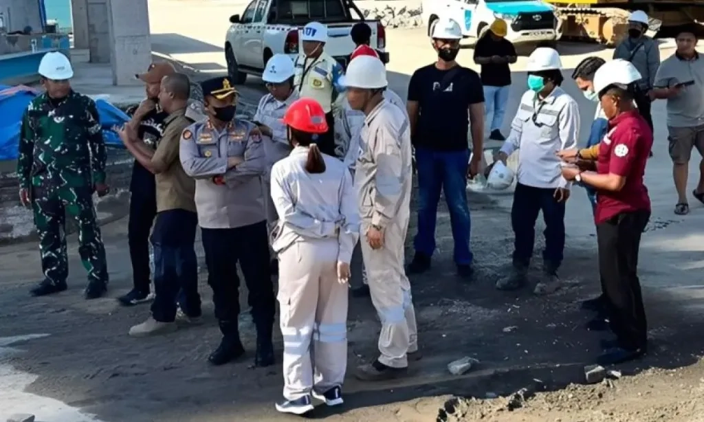 <p>Bahlil Kirim Tim Ke Morowali, Cek IMIP Pascakebakaran</p>