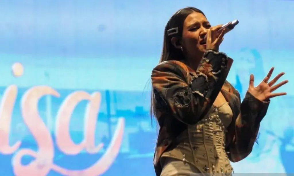 <p>Daftar Nominasi AMI Awards 2025: Raisa, Bernadya, Hingga <em>Soundtrack&nbsp;</em><em>Jumbo</em></p>