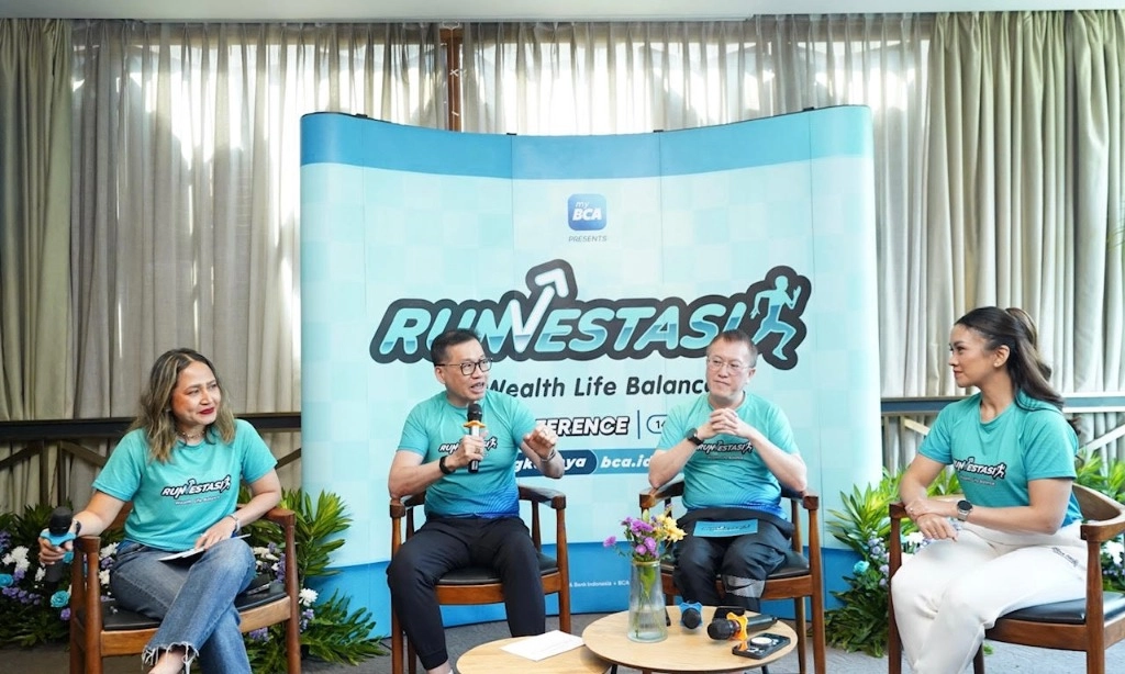 <p id="isPasted">Lari Sambil Investasi di Ajang Runvestasi 2025</p>