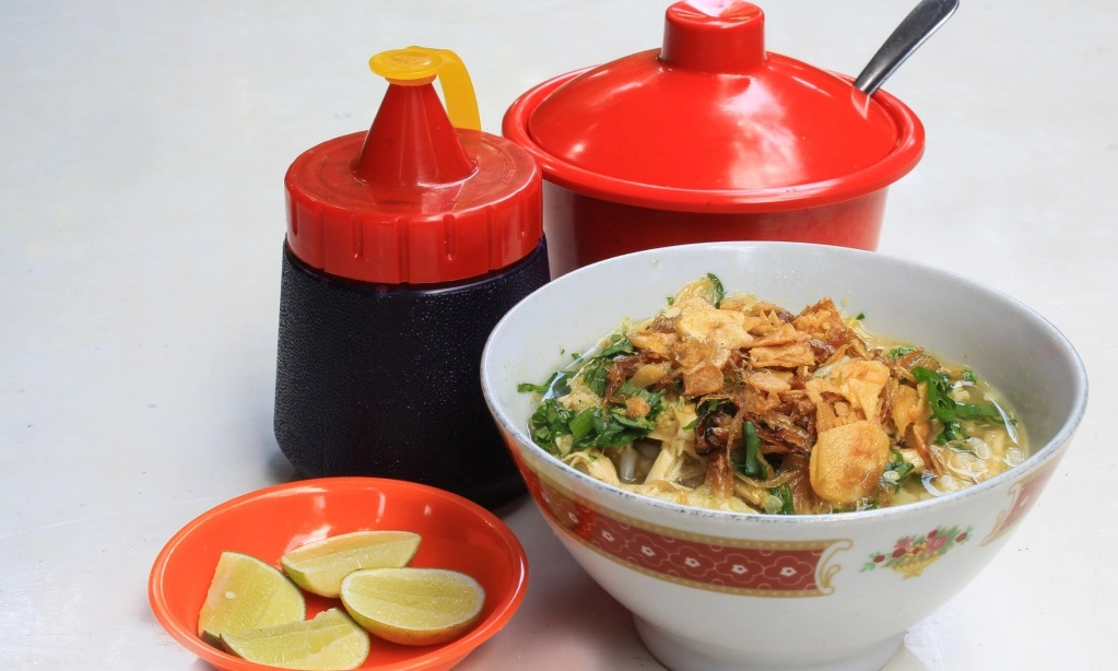 <p>Beragam Jenis Soto Di Indonesia, Kamu Pilih Mana?</p>