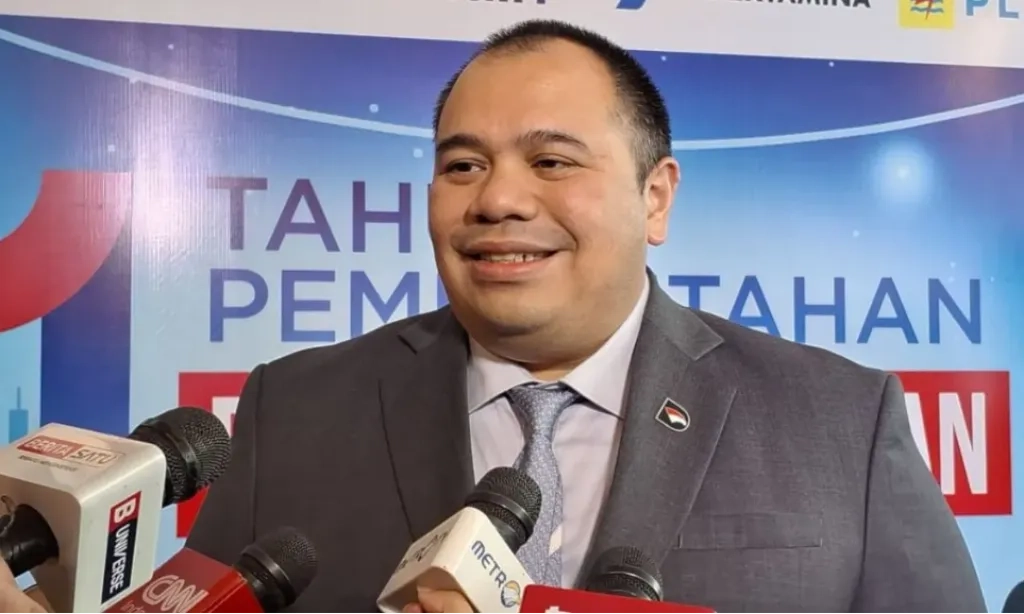 <p>Investasi 80% Untuk Lokal, Danantara Siap Masuk Pasar Modal RI</p>