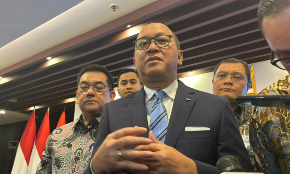 <p id="isPasted">Rosan Sebut Opsi Penyelesaian Utang KCIC Rampung Sebelum Akhir Tahun</p>